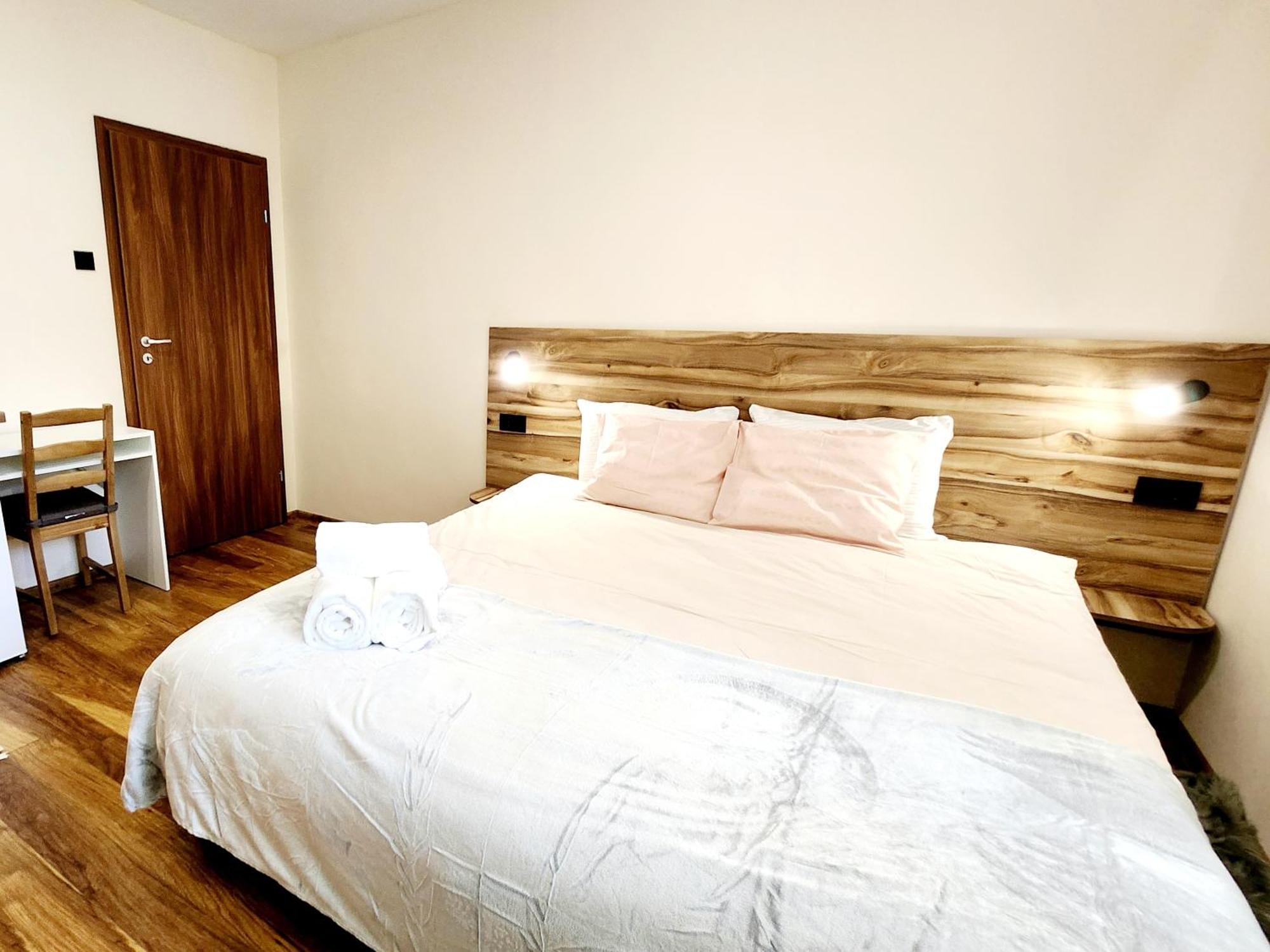 Malavi Tn2 Top Center Apartment Ruse Esterno foto